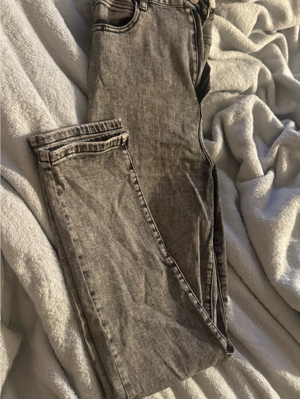 High-Rise Grey Acid Wash Skinny Jeans